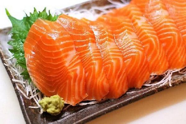 Thịt cá hồi có chứa thành phần chống đột quỵ