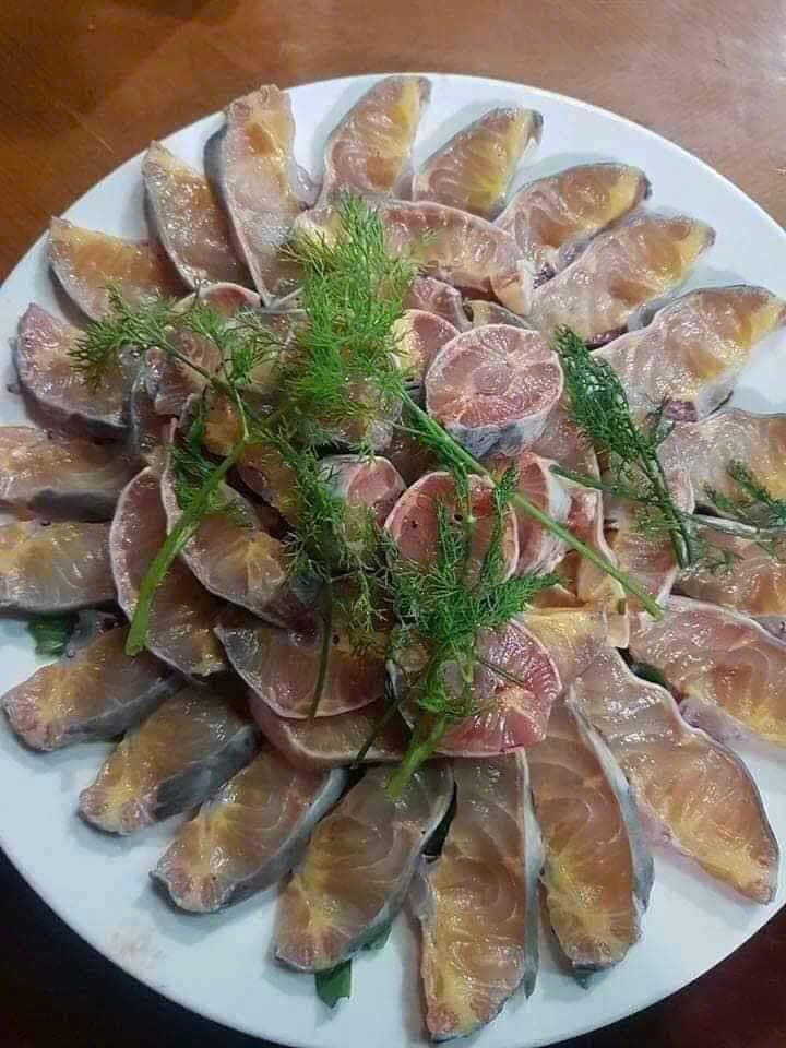 Cá lăng sông thái lát thịt vàng béo