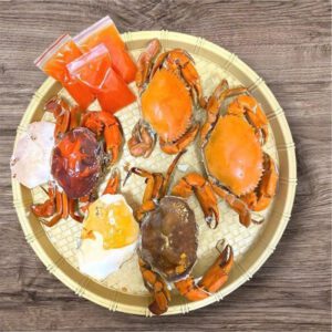 Cua cốm hai da Cà Mau hấp bày mẹt