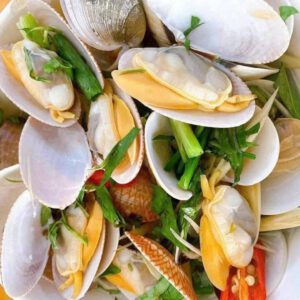 Ngao hoa tươi sống xào sả ớt thịt vàng béo